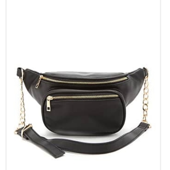 Forever 21 Handbags - 🕶️*NEW* Forever21 Waist Bag
